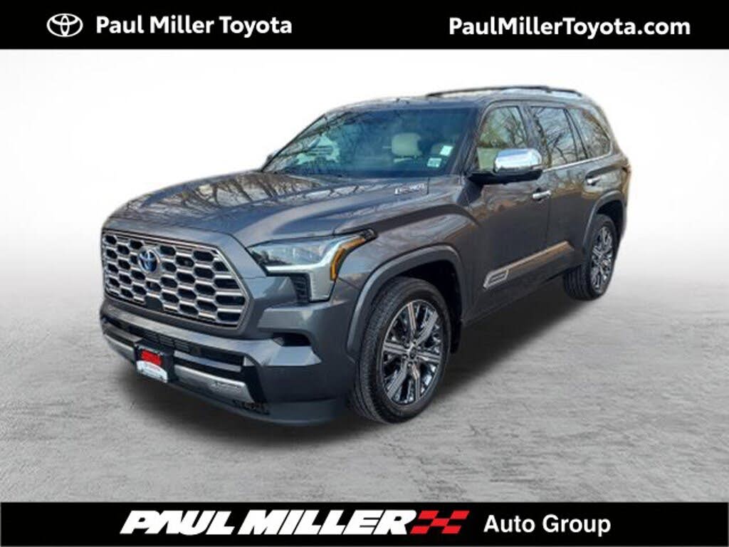 2023 Toyota Sequoia Capstone 4WD