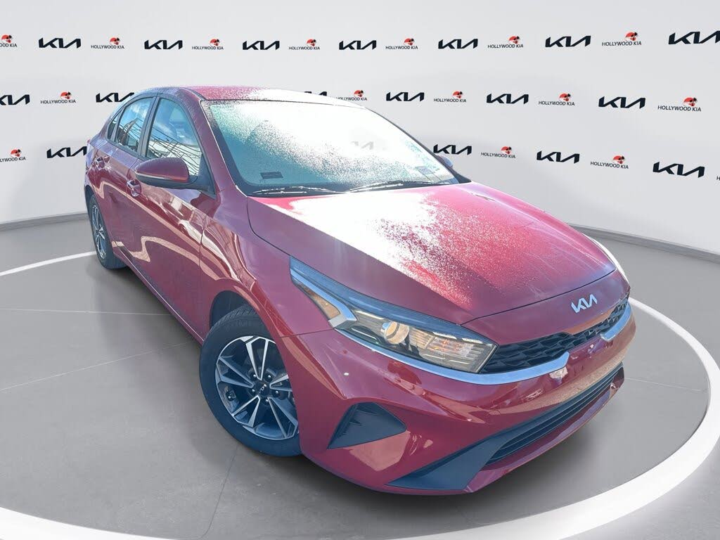 2024 Kia Forte LXS FWD