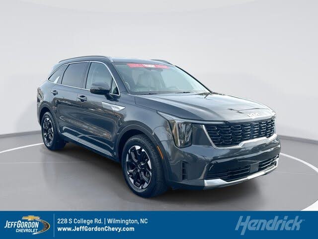 2024 Kia Sorento S FWD
