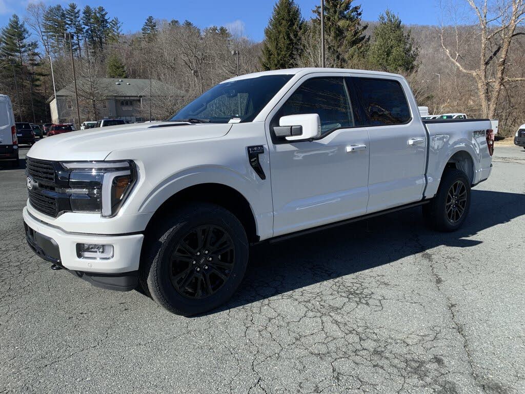2025 Ford F-150 Platinum SuperCrew 4WD