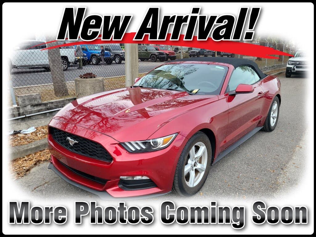 2015 Ford Mustang V6 Convertible RWD
