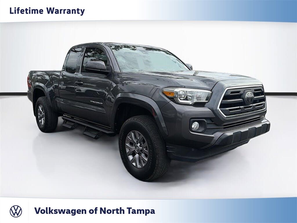 2018 Toyota Tacoma SR5 V6 Access Cab RWD