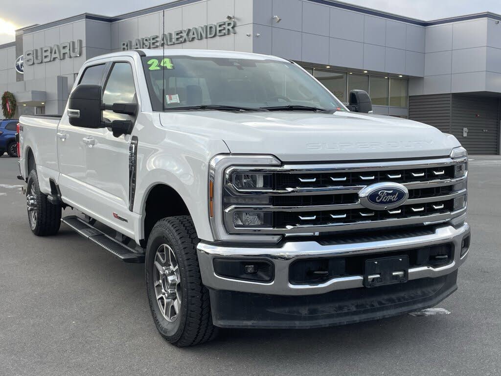 2024 Ford F-350 Super Duty Lariat Crew Cab 4WD