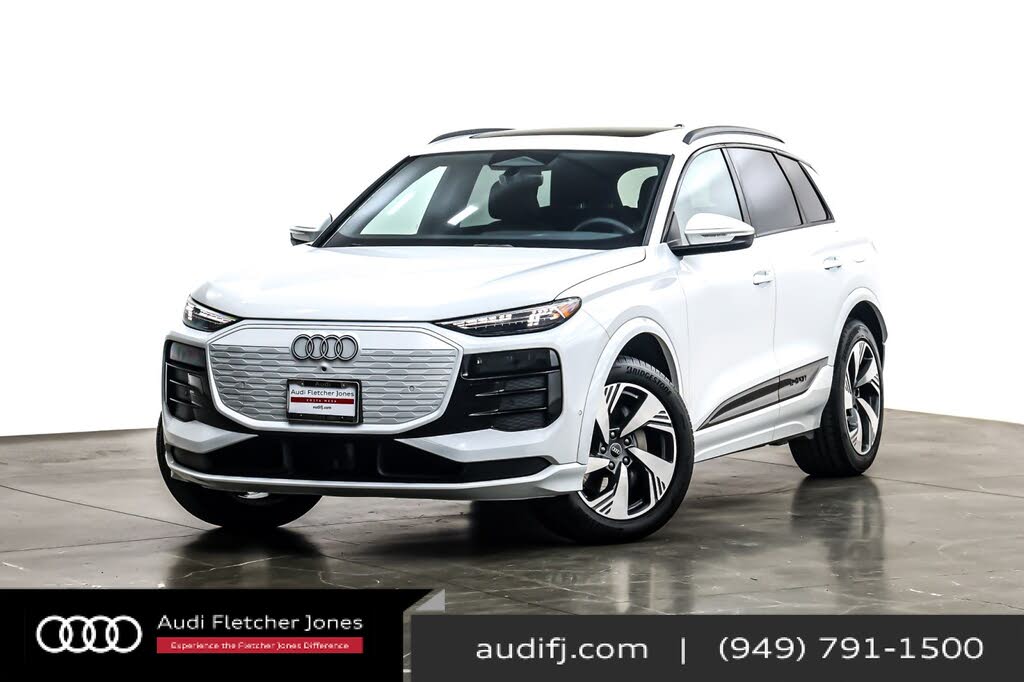 2025 Audi Q6 e-tron quattro Premium Plus