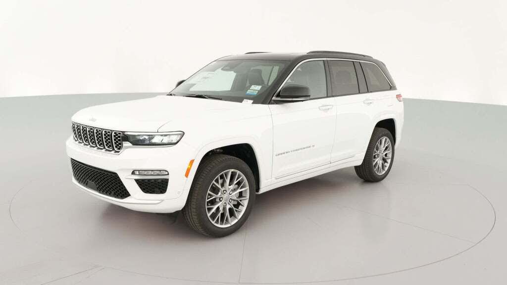2025 Jeep Grand Cherokee Summit 4WD