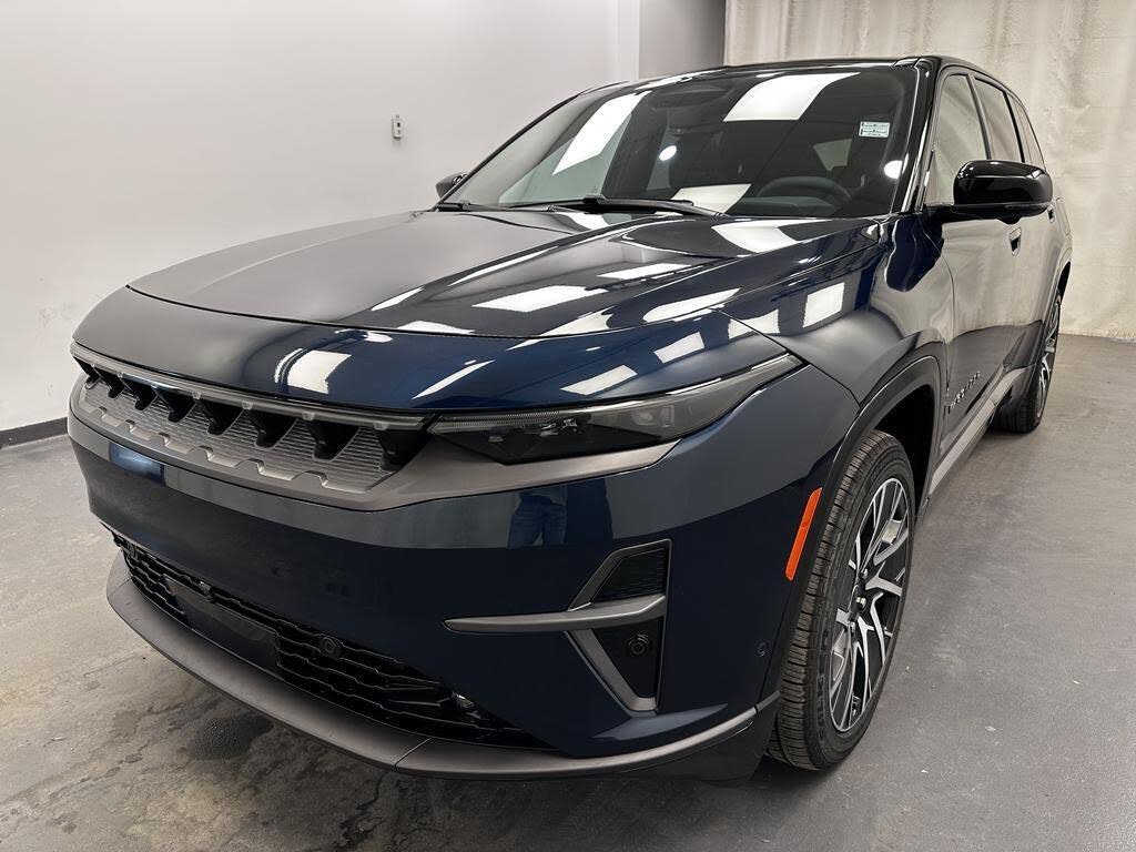 2025 Jeep Wagoneer S