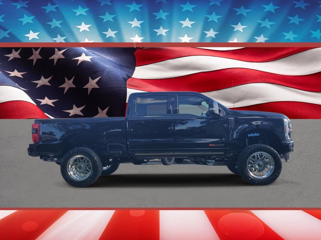 2026 Ford F-350 Super Duty Platinum Crew Cab 4WD