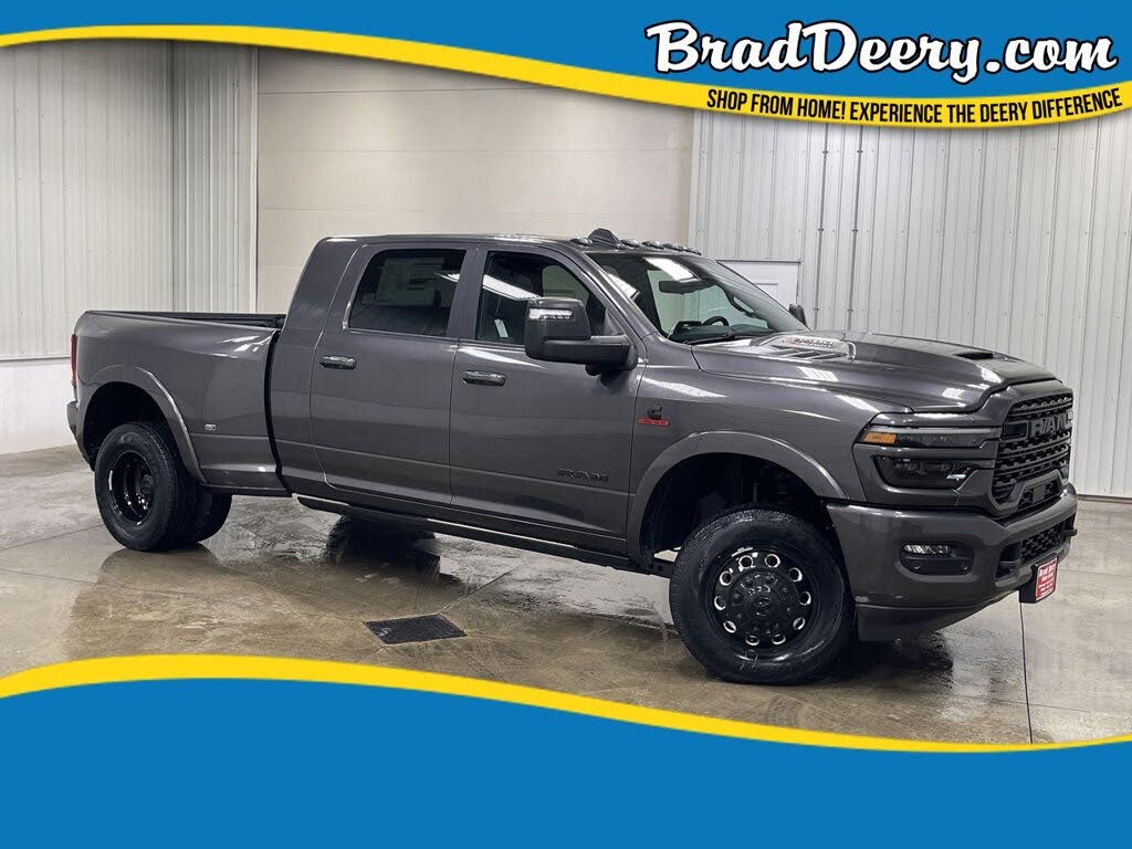 2026 RAM 3500 Limited Mega Cab DRW 4WD