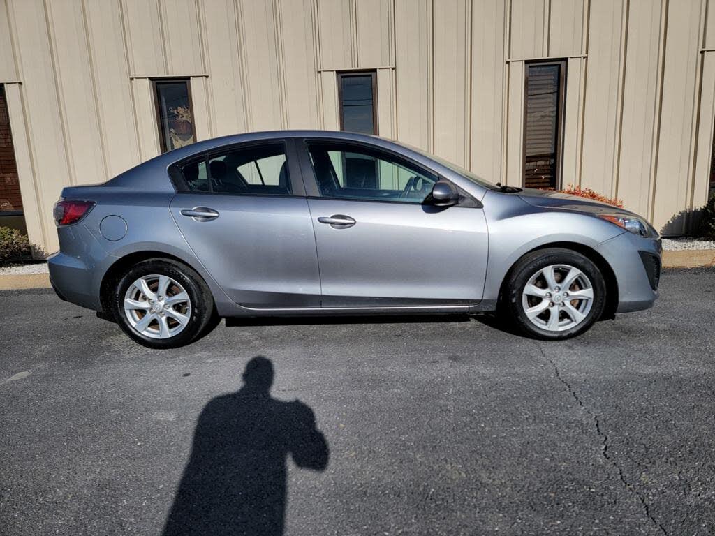 2011 Mazda MAZDA3 i Touring