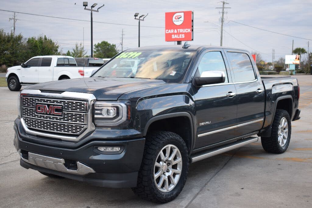 2018 GMC Sierra 1500 Denali Crew Cab 4WD