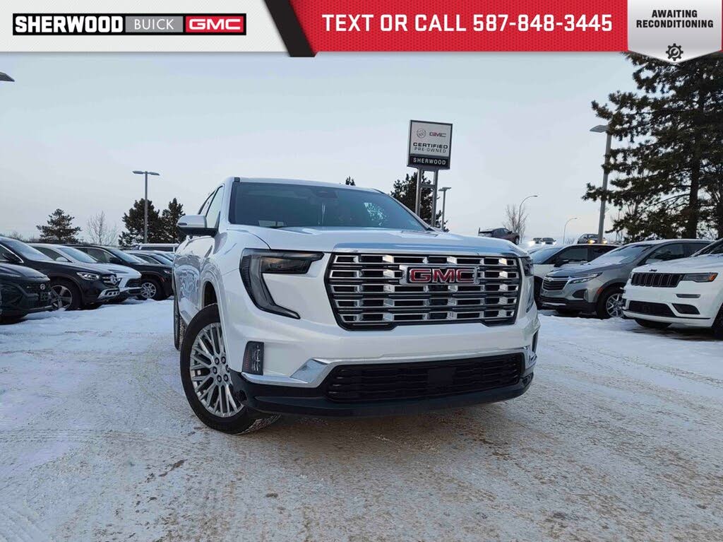2025 GMC Acadia Denali AWD