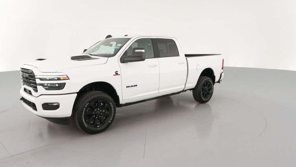 2026 RAM 2500 Laramie Crew Cab 4WD