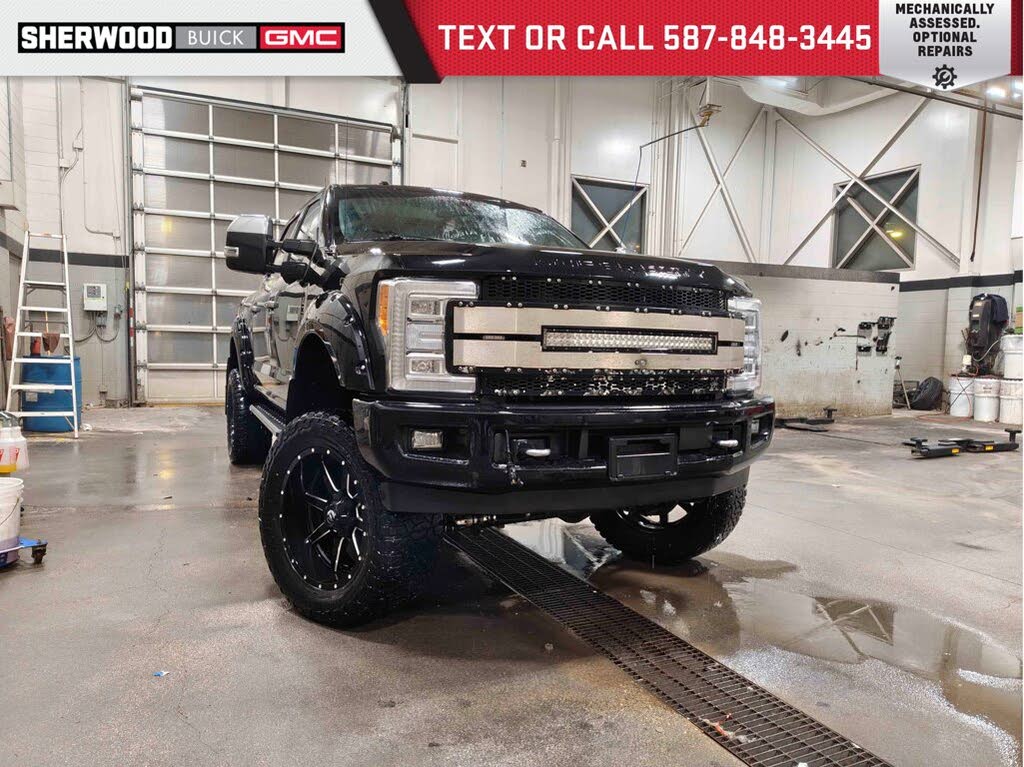 2018 Ford F-350 Super Duty Platinum Crew Cab 4WD