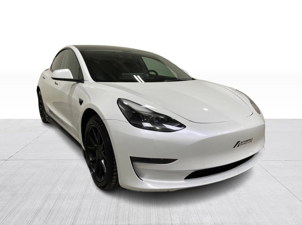 2023 Tesla Model 3 RWD