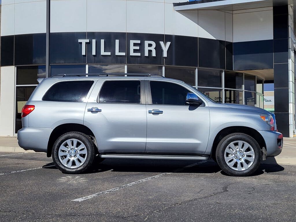 2014 Toyota Sequoia Platinum 4WD