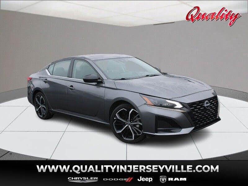 2024 Nissan Altima 2.5 SR FWD