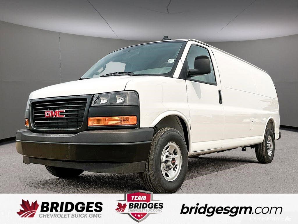 2025 GMC Savana Cargo 3500 RWD