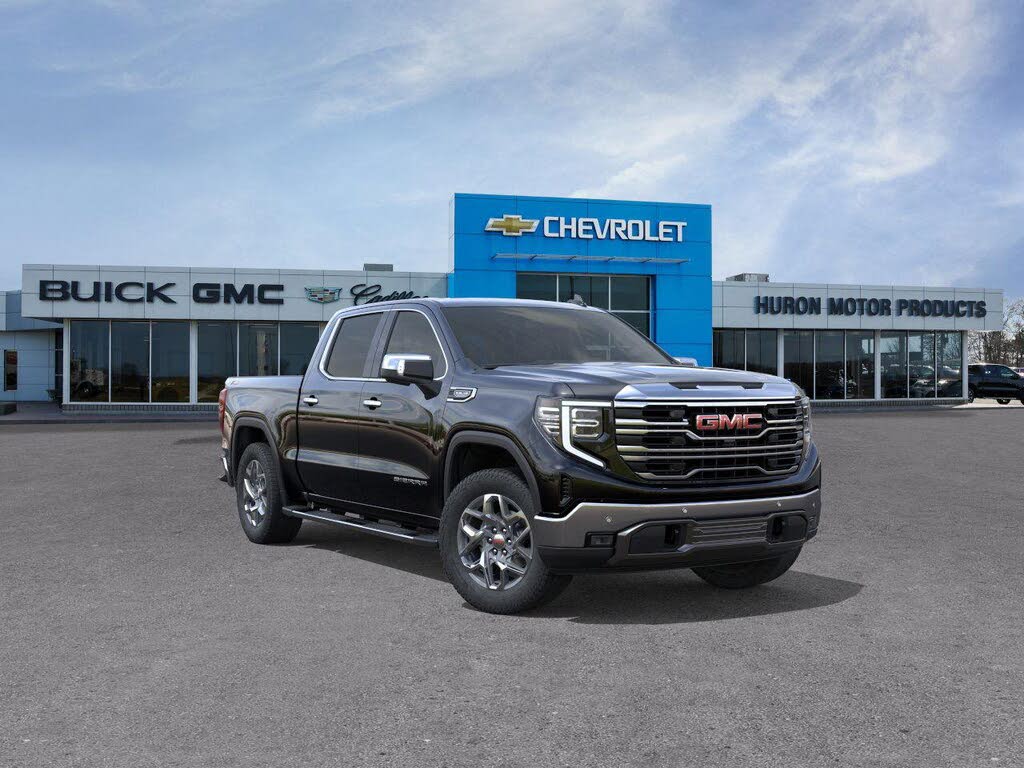 GMC Sierra 1500 SLT Crew Cab 4WD 2026