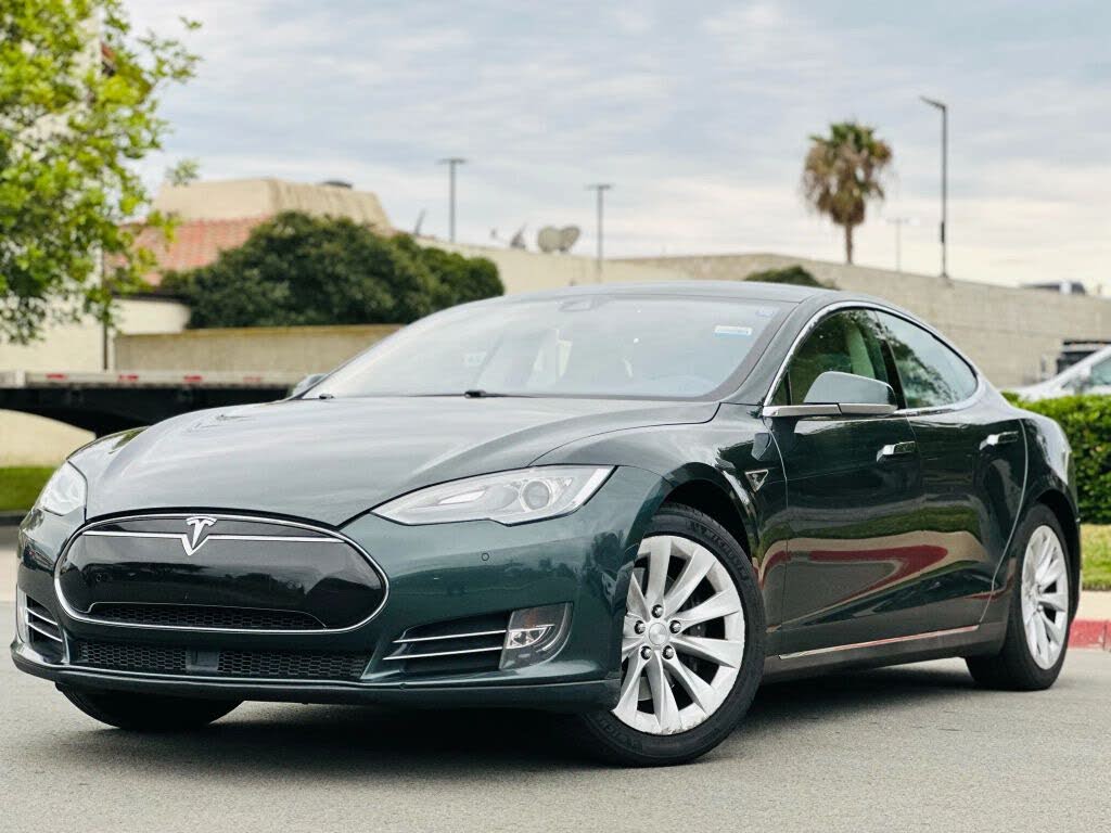 2014 Tesla Model S 85 RWD