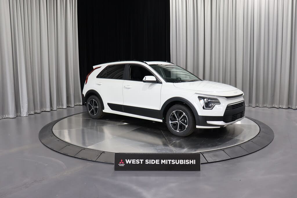 2024 Kia Niro EX Premium FWD
