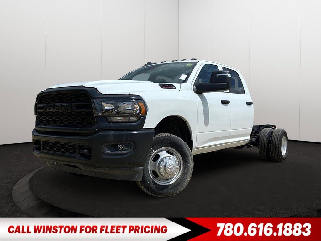2024 RAM 3500 Chassis Tradesman Crew Cab LB DRW 4WD