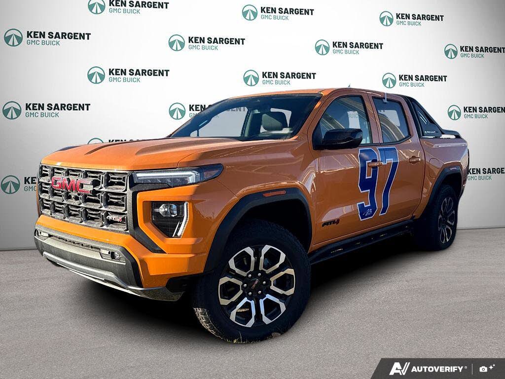 2025 GMC Canyon AT4 Crew Cab 4WD