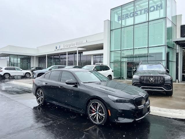 2025 BMW 5 Series 550e xDrive