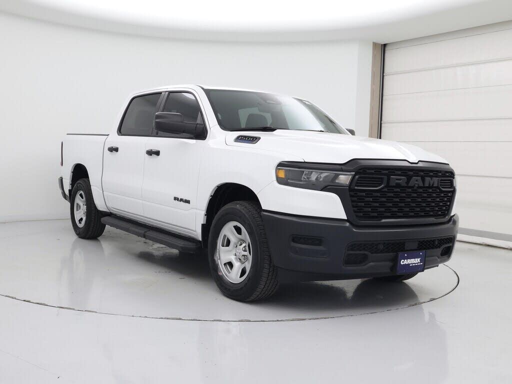 2025 RAM 1500 Tradesman Crew Cab 4WD