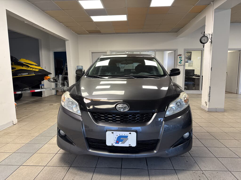 2010 Toyota Matrix Base