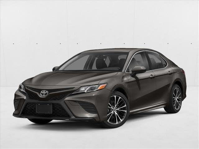 2020 Toyota Camry SE FWD