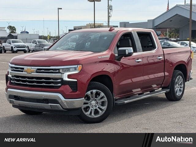 2024 Chevrolet Silverado 1500 LTZ Crew Cab RWD