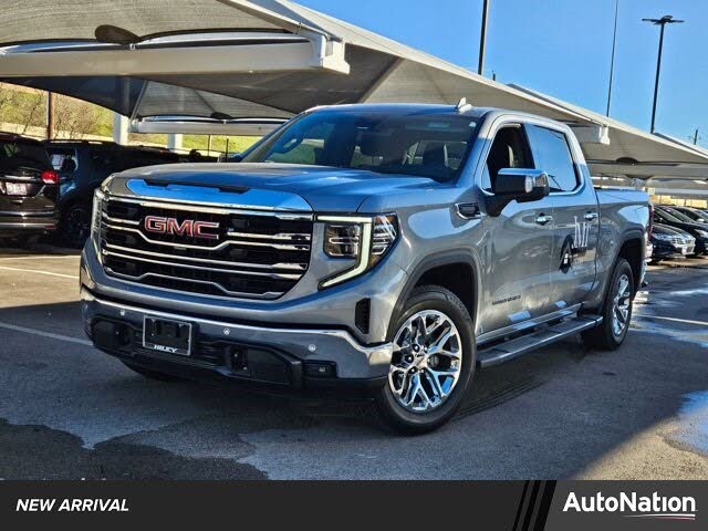 2024 GMC Sierra 1500 SLT Crew Cab RWD