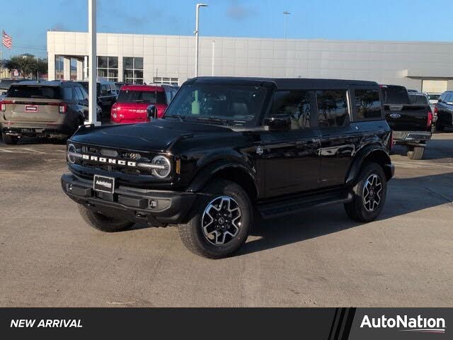 2025 Ford Bronco Outer Banks 4-Door 4WD