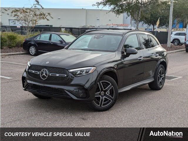 2026 Mercedes-Benz GLC 300 RWD