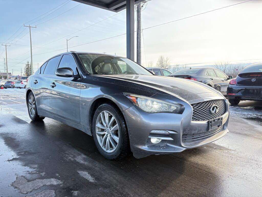 2015 INFINITI Q50 3.7 Sport AWD