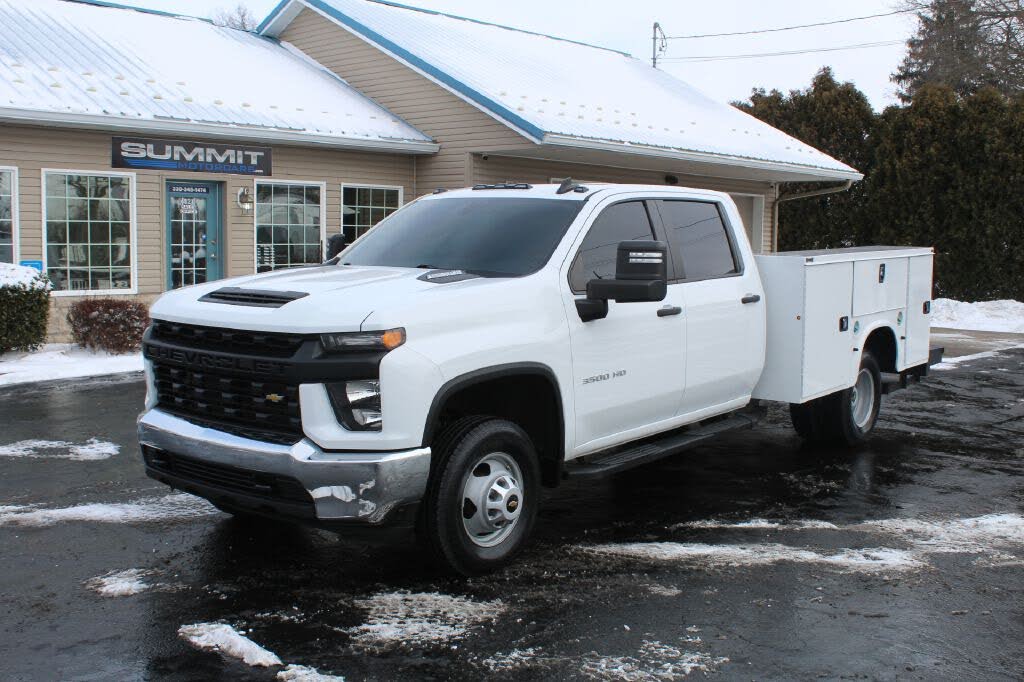 2023 Chevrolet Silverado 3500HD Chassis Work Truck Crew Cab 4WD