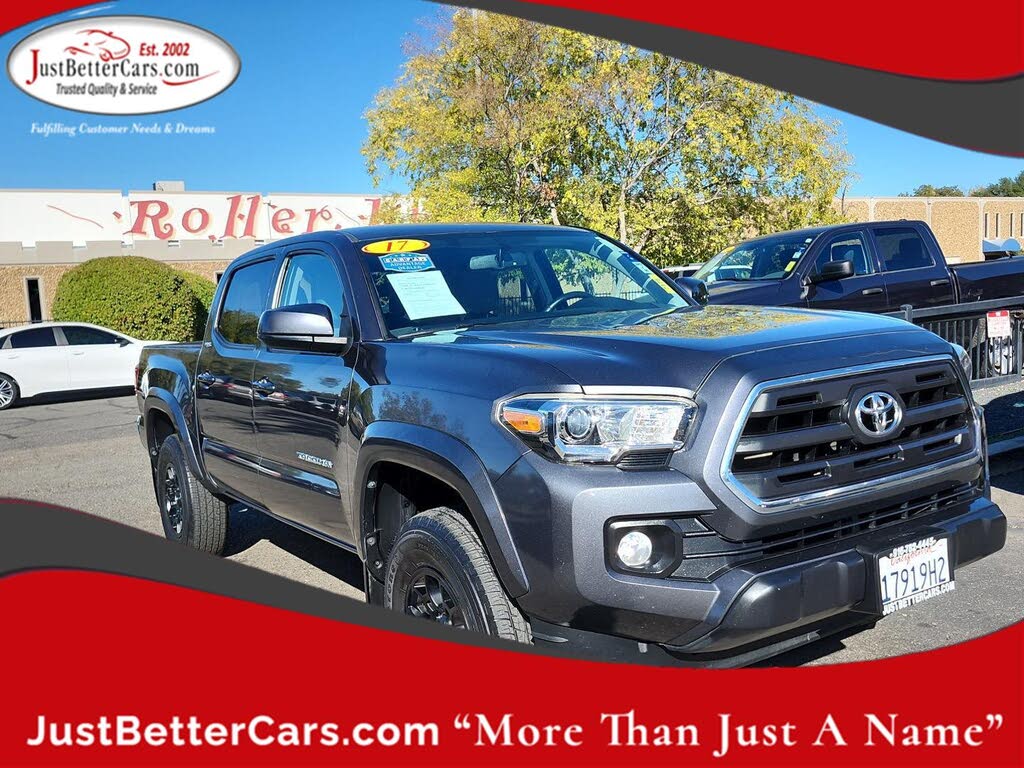 2017 Toyota Tacoma SR5 V6 Double Cab 4WD