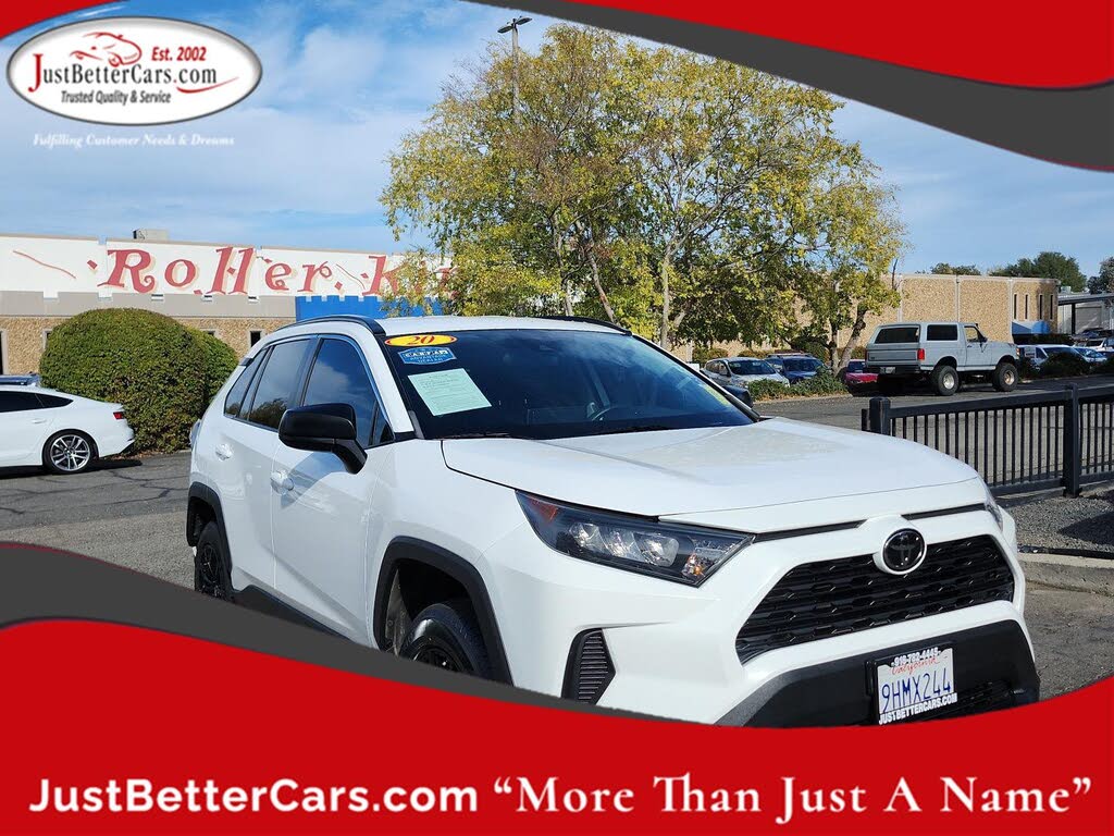 2020 Toyota RAV4 LE FWD