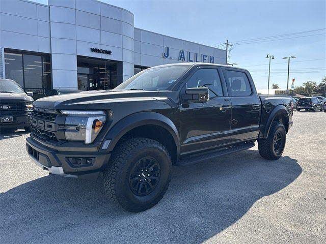 2025 Ford F-150 Raptor SuperCrew 4WD
