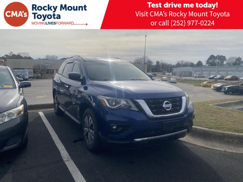 2019 Nissan Pathfinder SV FWD