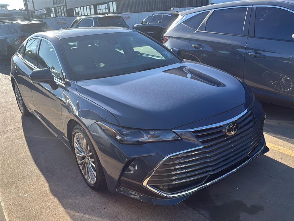 2019 Toyota Avalon Limited FWD