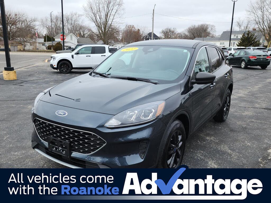 2022 Ford Escape Hybrid SE