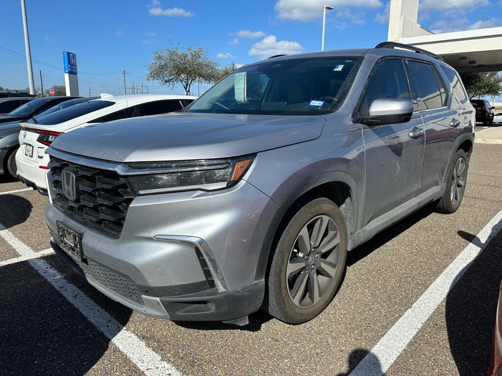 2025 Honda Pilot Touring FWD