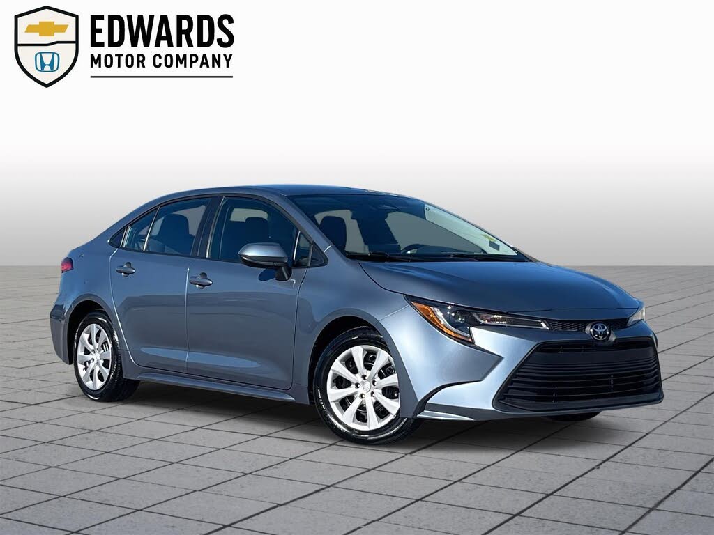 2025 Toyota Corolla LE FWD