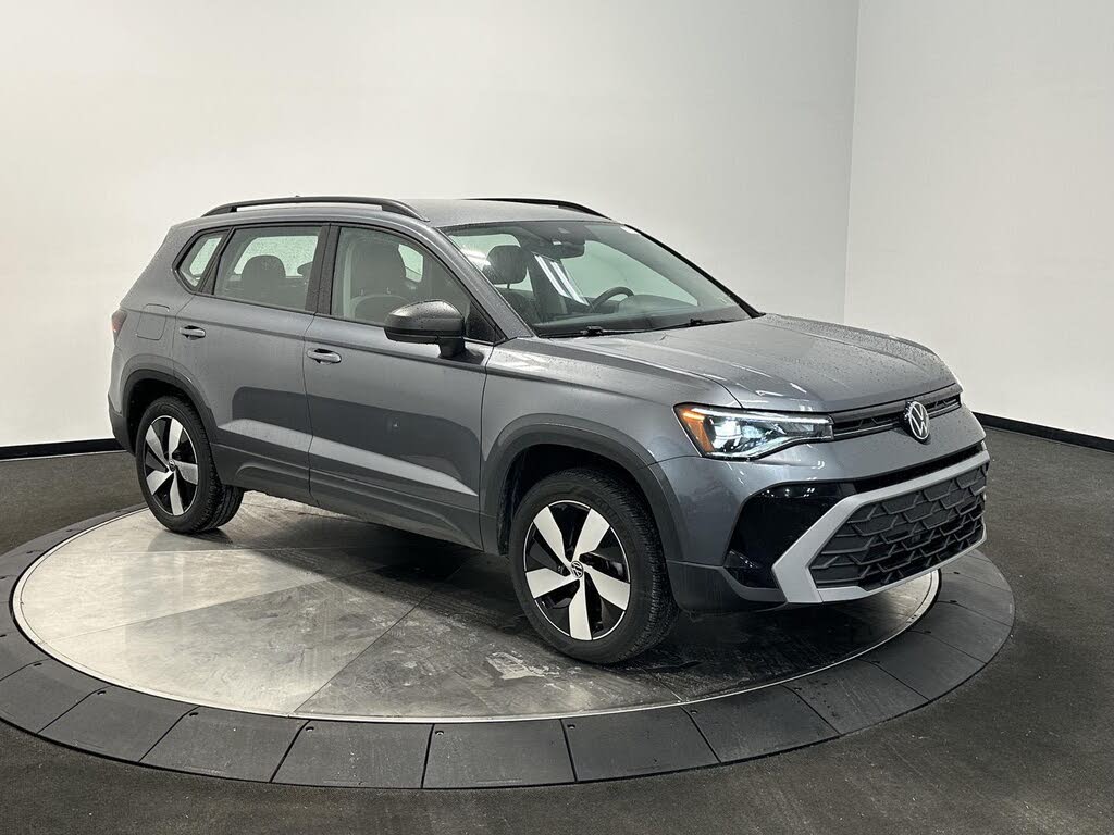 2025 Volkswagen Taos S 4Motion