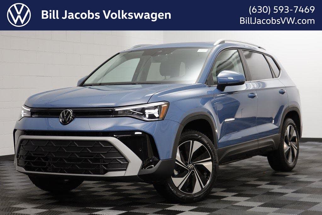 2025 Volkswagen Taos SE 4Motion