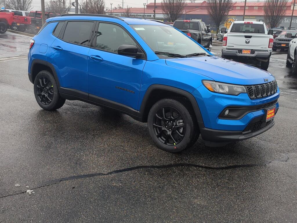 2026 Jeep Compass Latitude Altitude 4WD