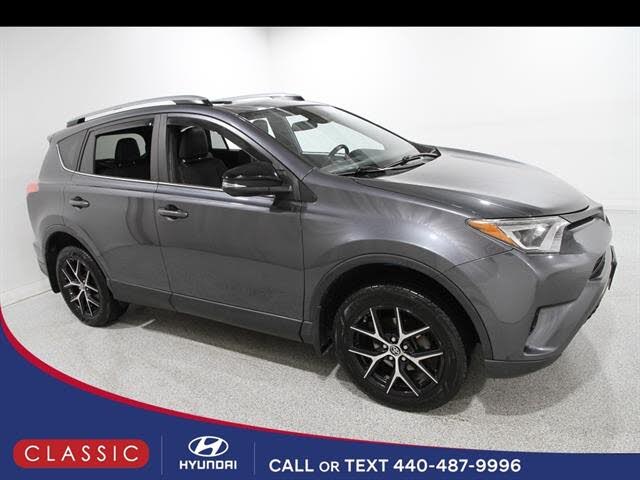 2017 Toyota RAV4 SE AWD