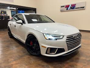 Audi A4 quattro Premium Plus 45 TFSI