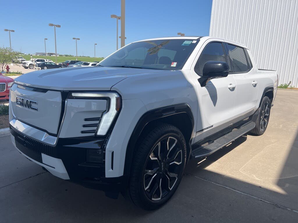 2025 GMC Sierra EV Denali Crew Cab (Extended Range) e4WD